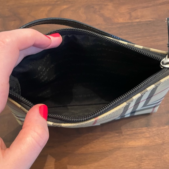 Authentic Burberry Nova Check Pouchette - Mini Purse Bag - Picture 5 of 11